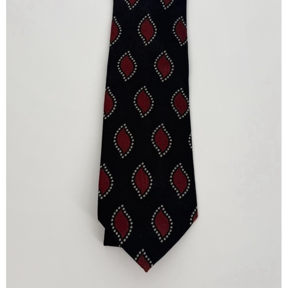 Vintage Giorgio Armani Cravatte 100% Silk Necktie Italy Black Red Geometric 56"